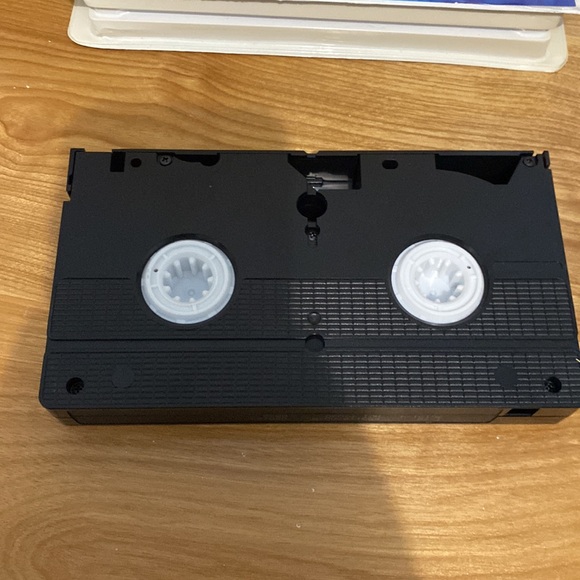 The Swan Princess Escape from Castle Mountain Warner Brothers VHS tape - Picture 6 of 7